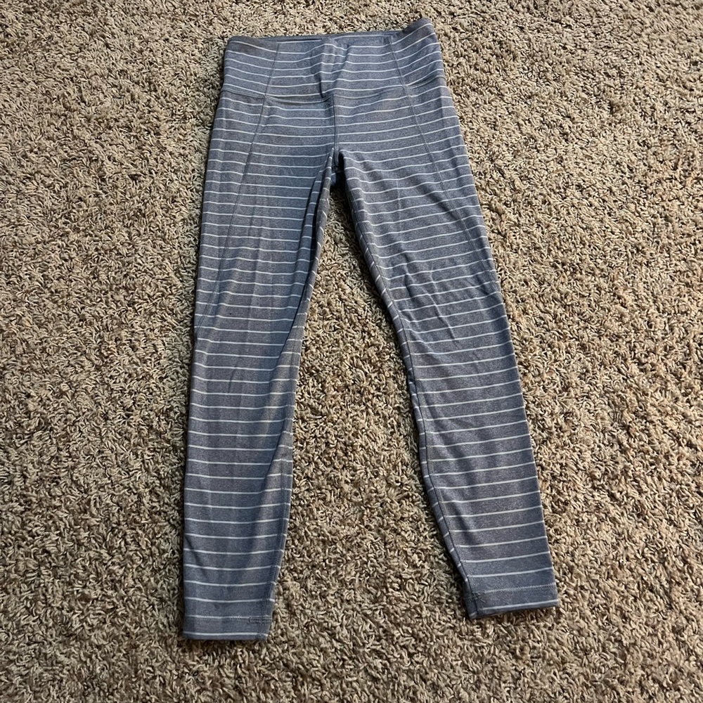 Athleta 7/8 Gray/White Stripe Leggings - Excellent Condition